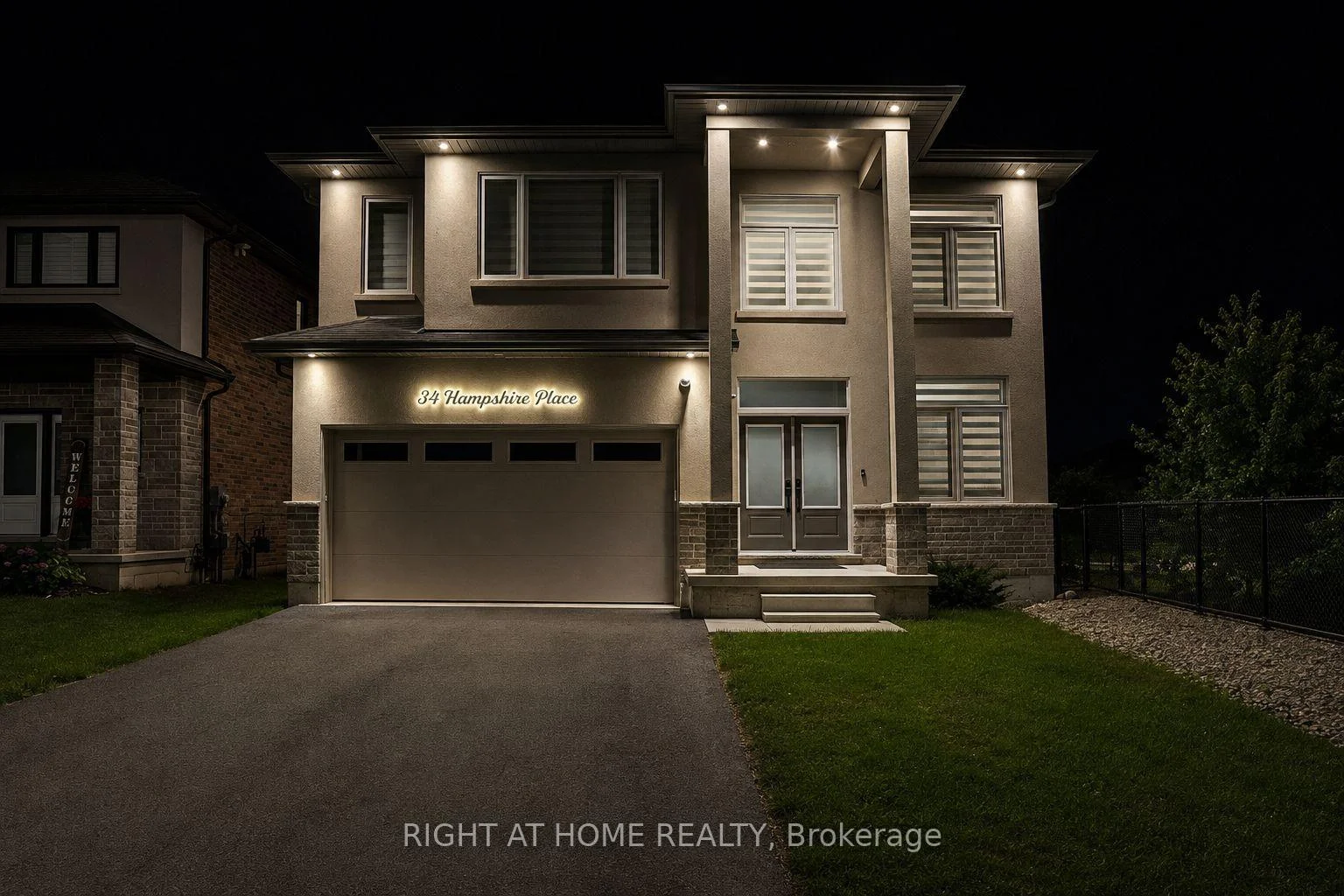 Photo 3 of 34 Hampshire Place, Hamilton, Stoney Creek Mountain — HOMEH