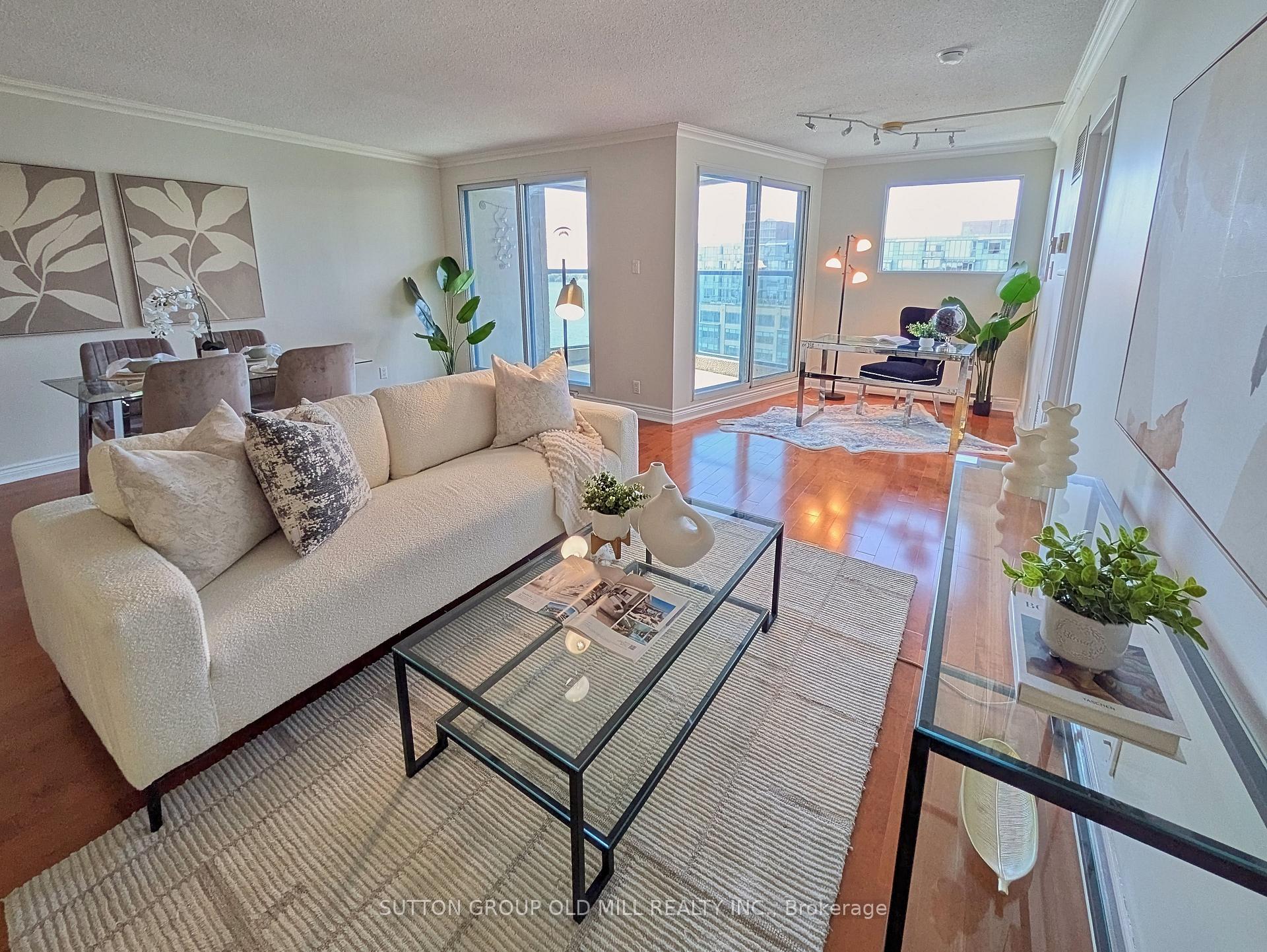 Photo of Unit 1512, 99 Harbour Square