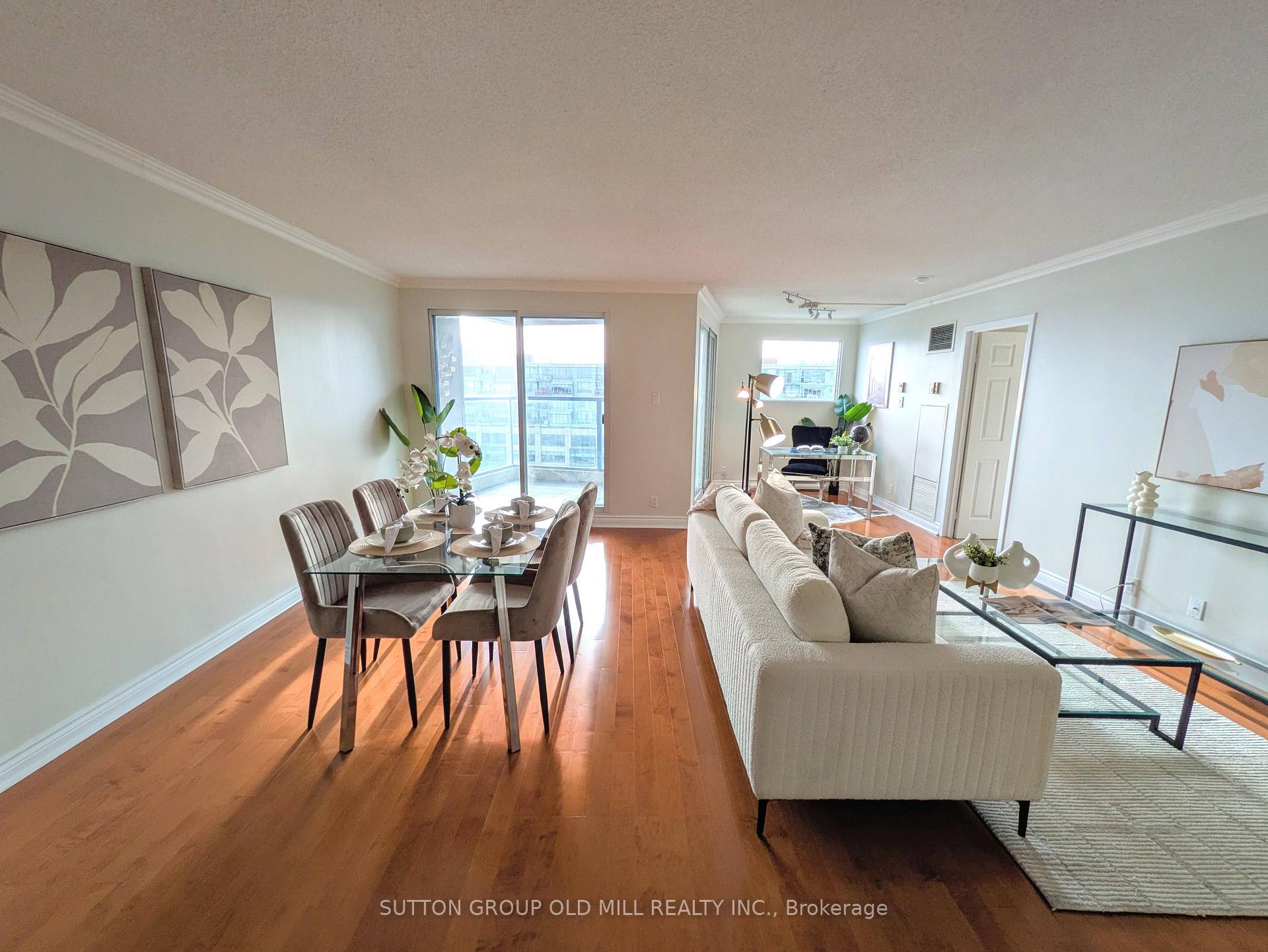 Photo 2 of Unit 1512, 99 Harbour Square, Toronto, Waterfront Communities — HOMEH