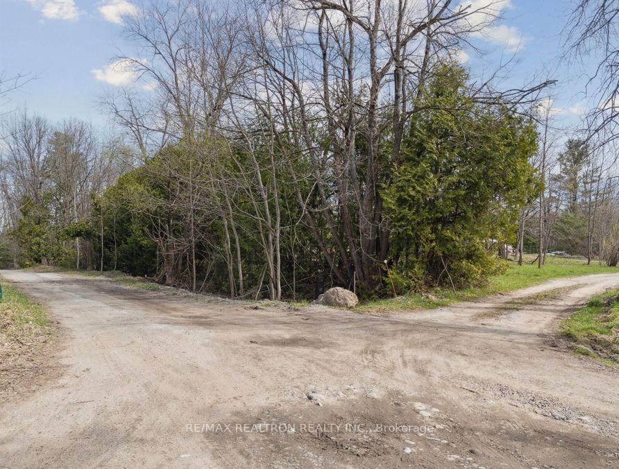 Photo of 1084A Wenona Lodge Road