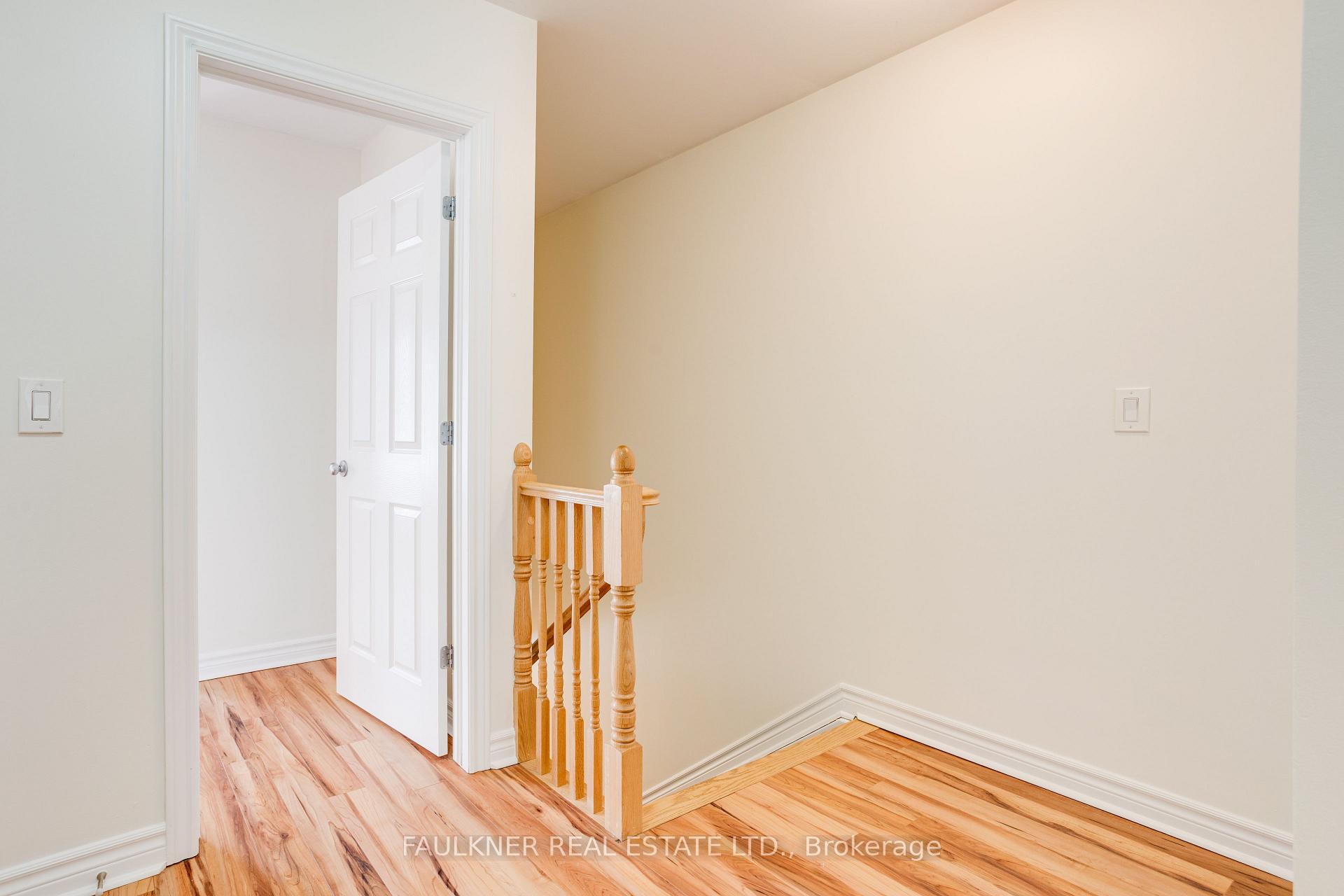 Photo 6 of 216 Carillon Street, Ottawa, Vanier — HOMEH