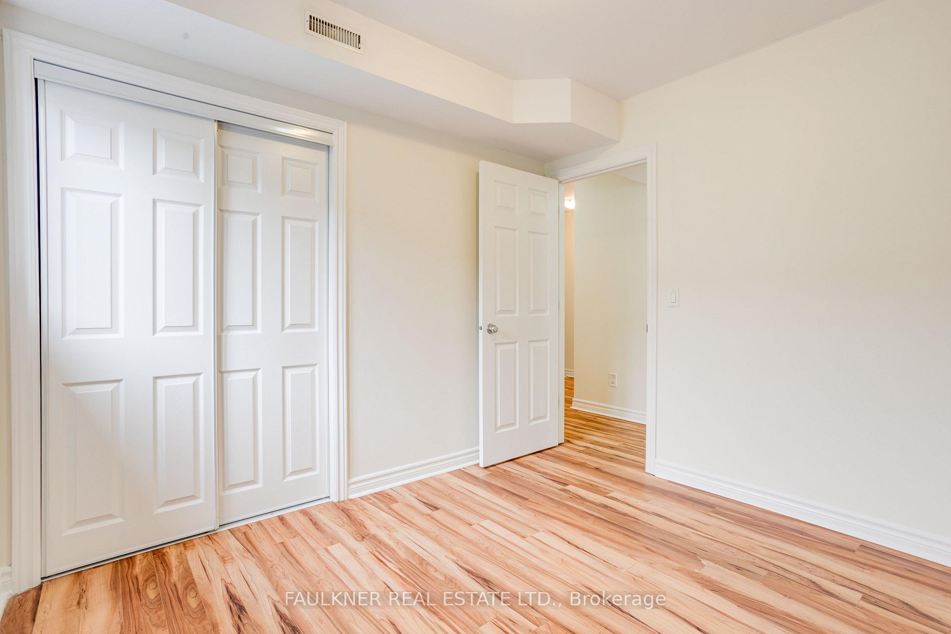 Photo 12 of 216 Carillon Street, Ottawa, Vanier — HOMEH