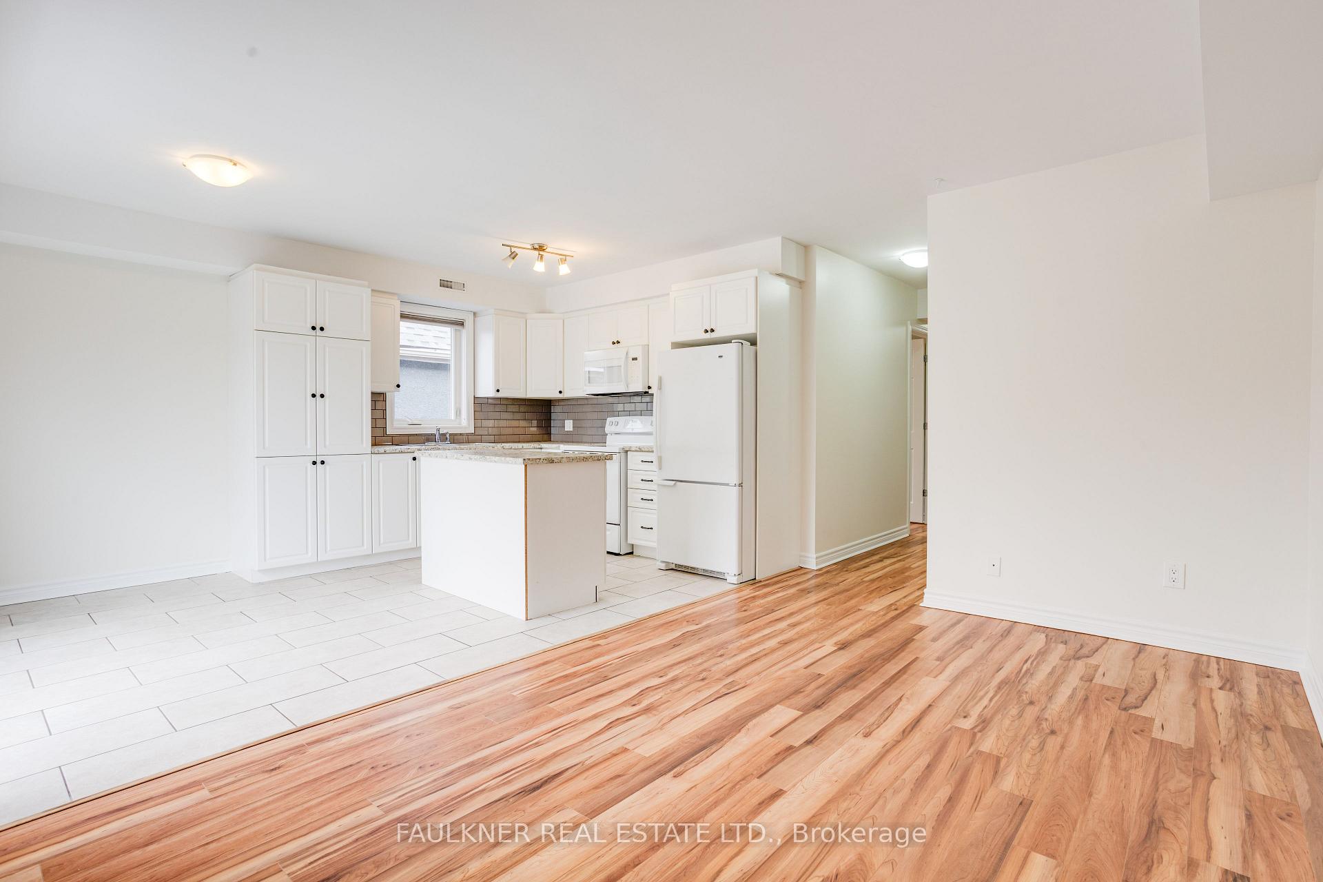 Photo 15 of 216 Carillon Street, Ottawa, Vanier — HOMEH