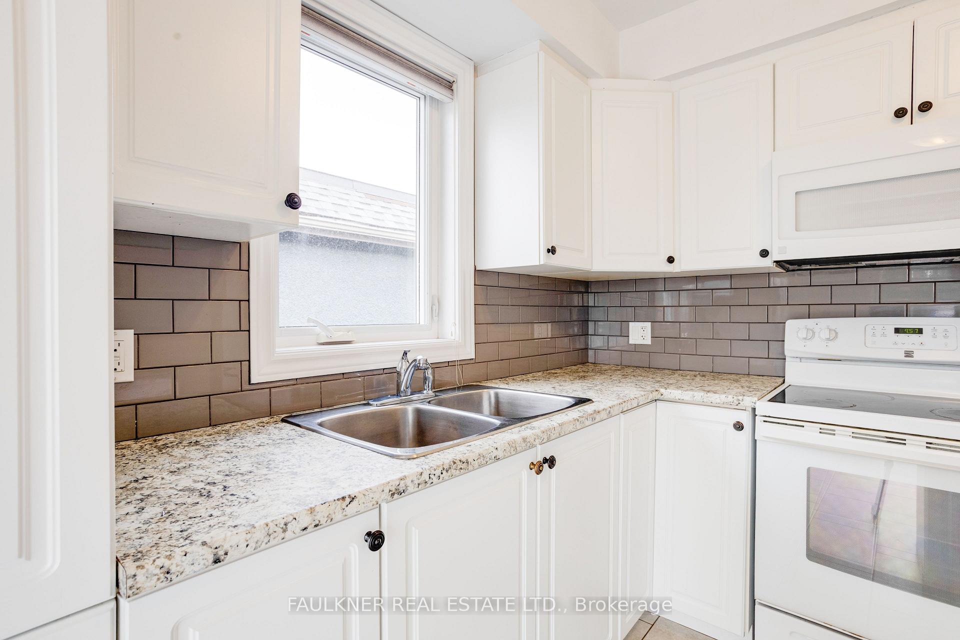 Photo 21 of 216 Carillon Street, Ottawa, Vanier — HOMEH