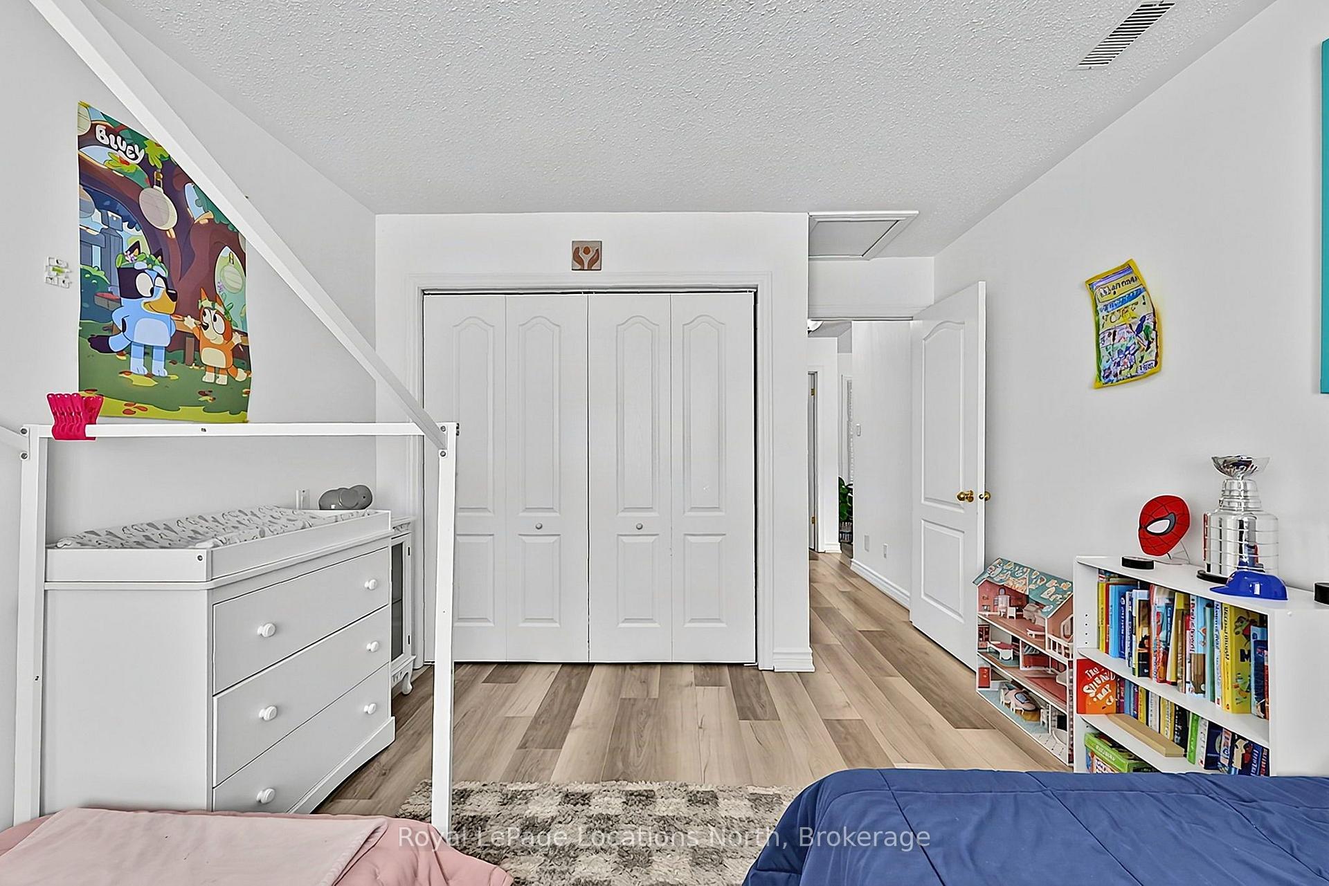Photo 31 of 39 Forest Drive, Collingwood — HOMEH
