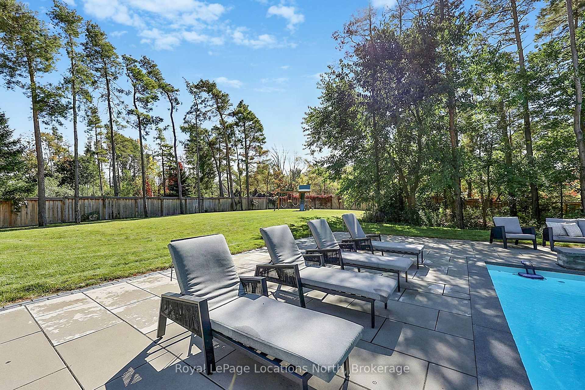 Photo 41 of 39 Forest Drive, Collingwood — HOMEH