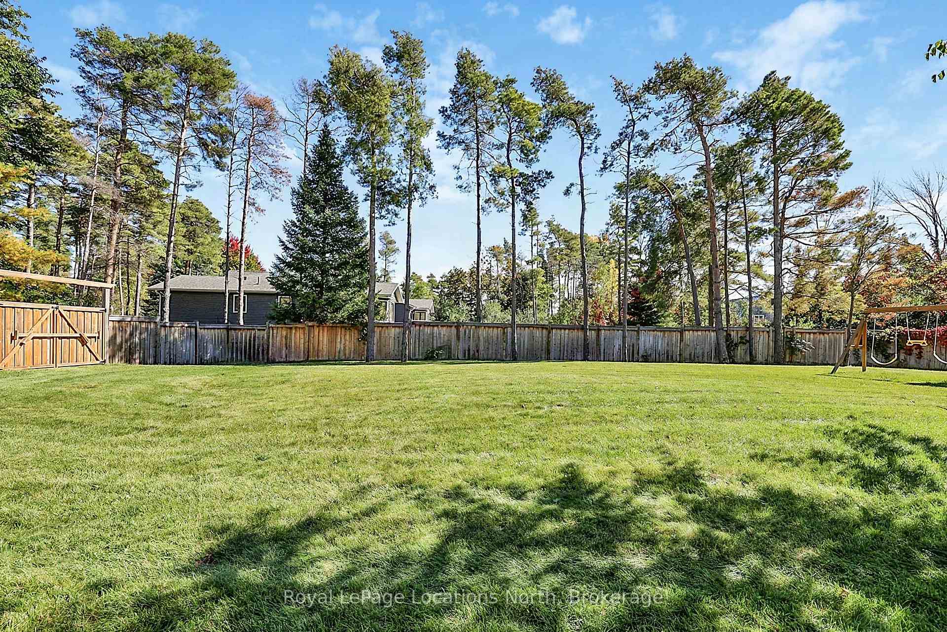 Photo 44 of 39 Forest Drive, Collingwood — HOMEH