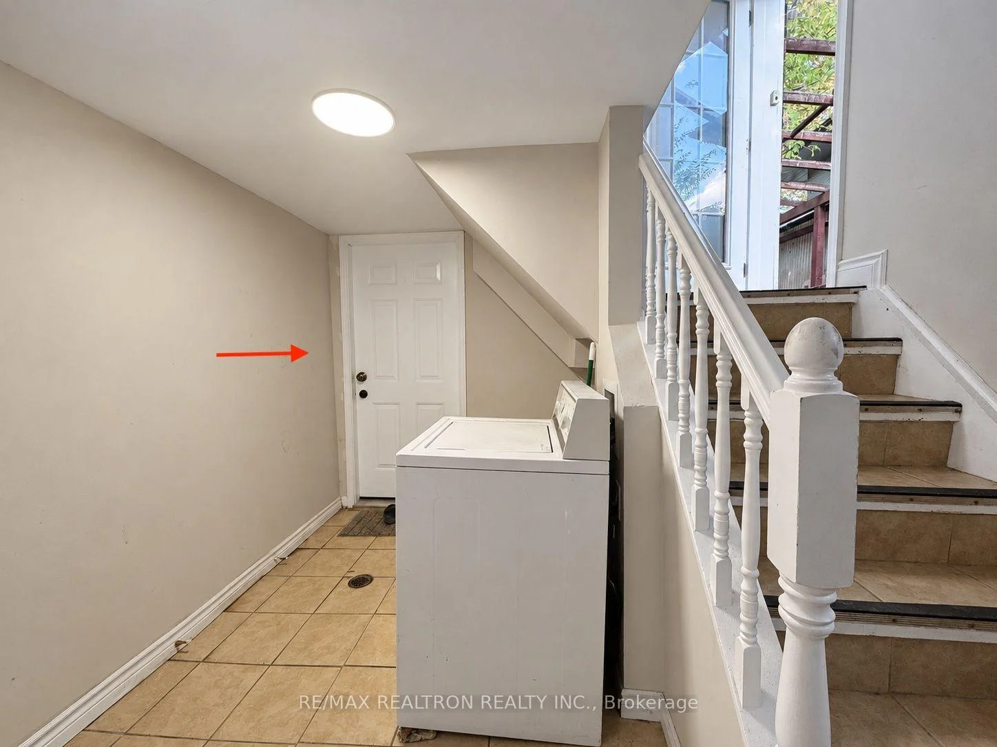 Photo 3 of Unit #2Bed BSMNT, 468 Windhurst Gate, Richmond Hill, Crosby — HOMEH