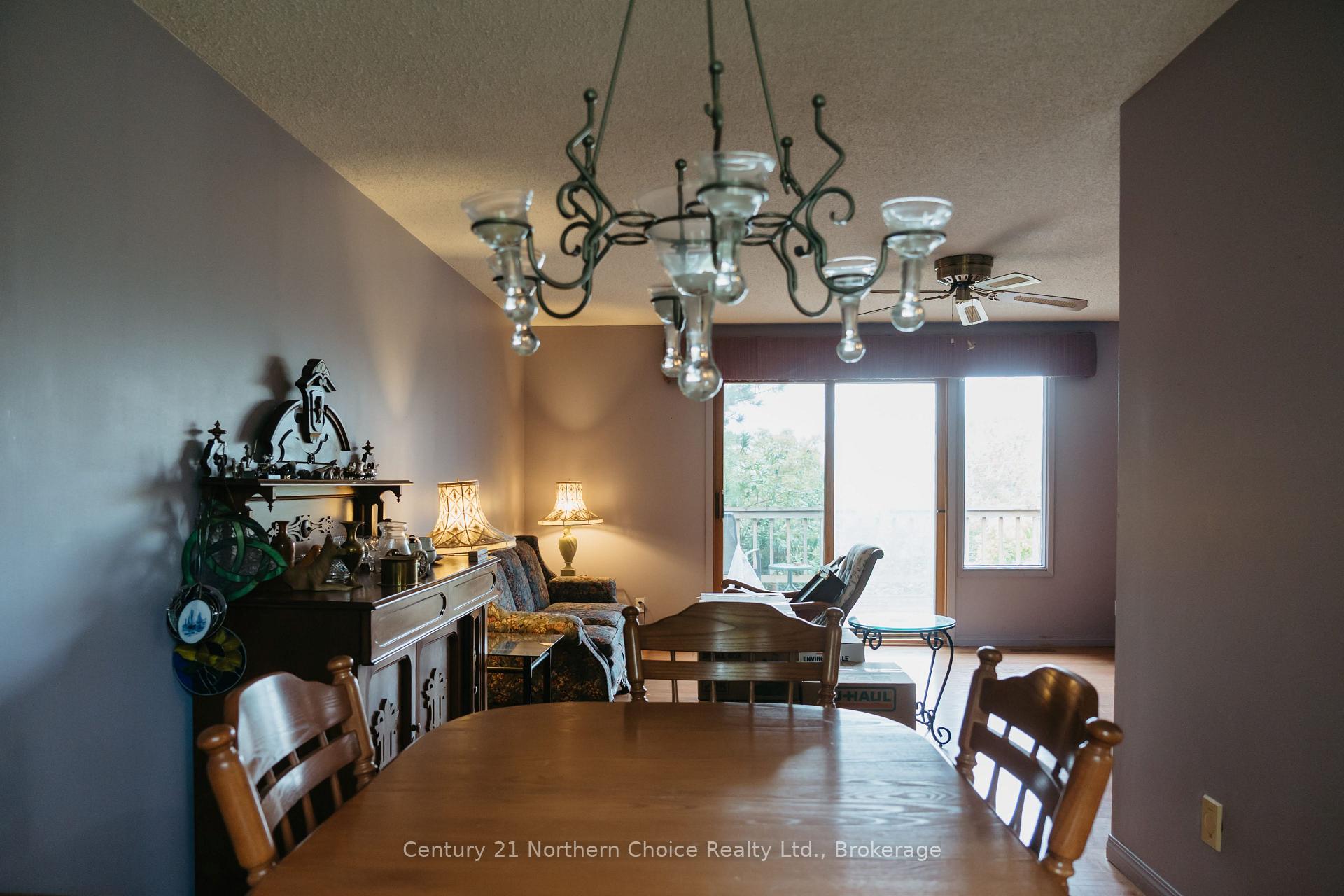 Photo 30 of 605 Ninth Street, Kenora, Keewatin — HOMEH