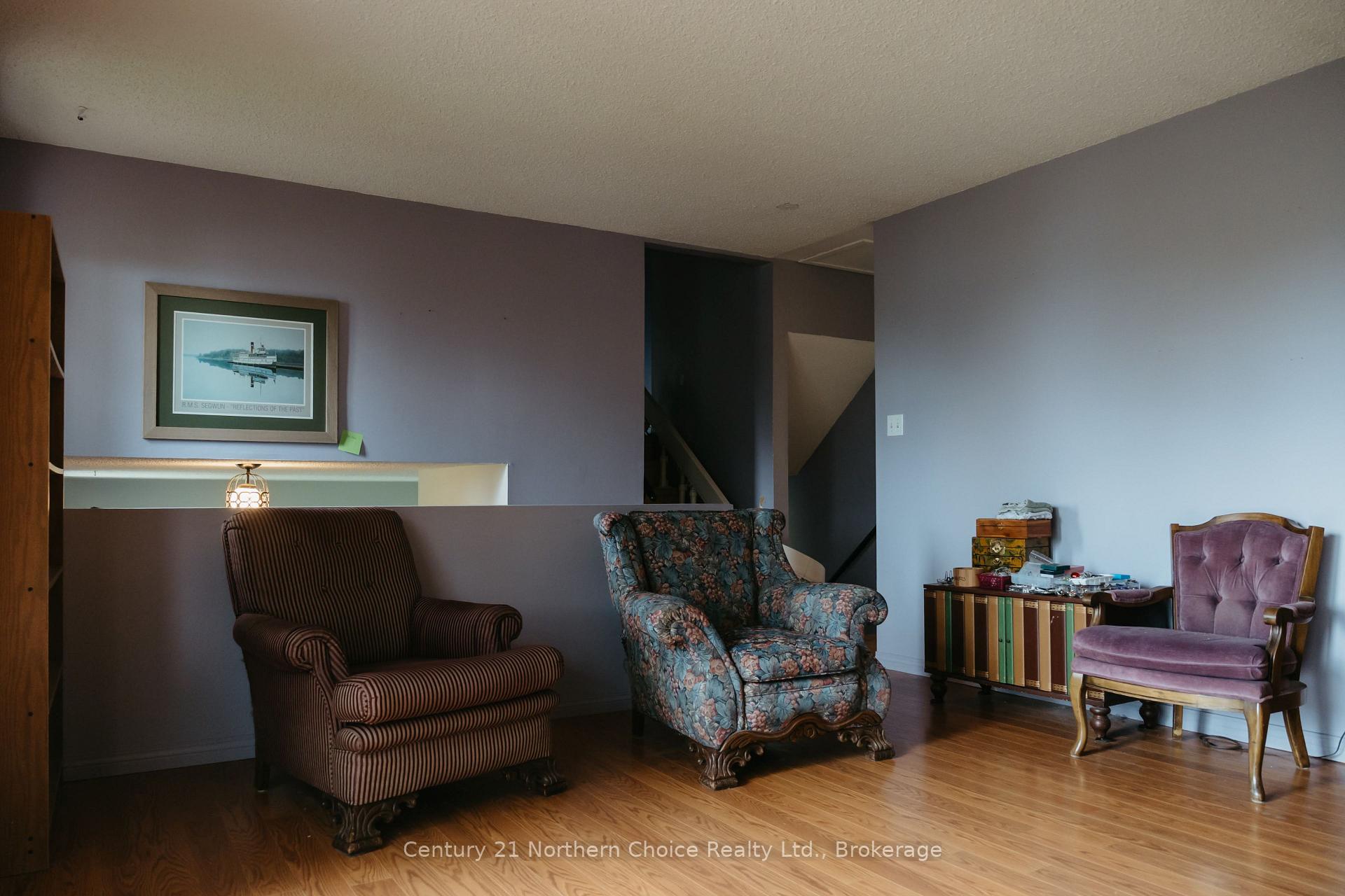 Photo 32 of 605 Ninth Street, Kenora, Keewatin — HOMEH