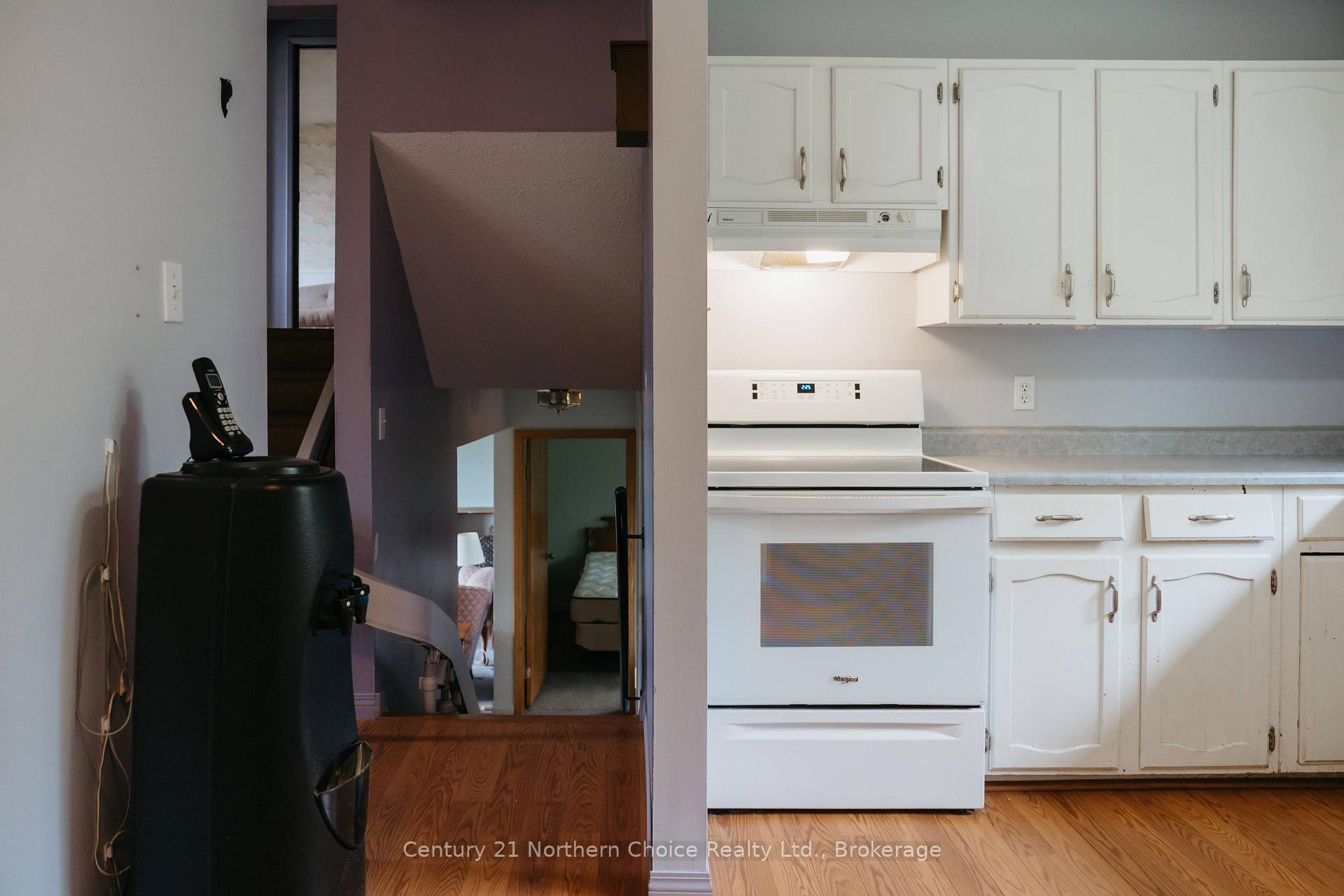 Photo 35 of 605 Ninth Street, Kenora, Keewatin — HOMEH