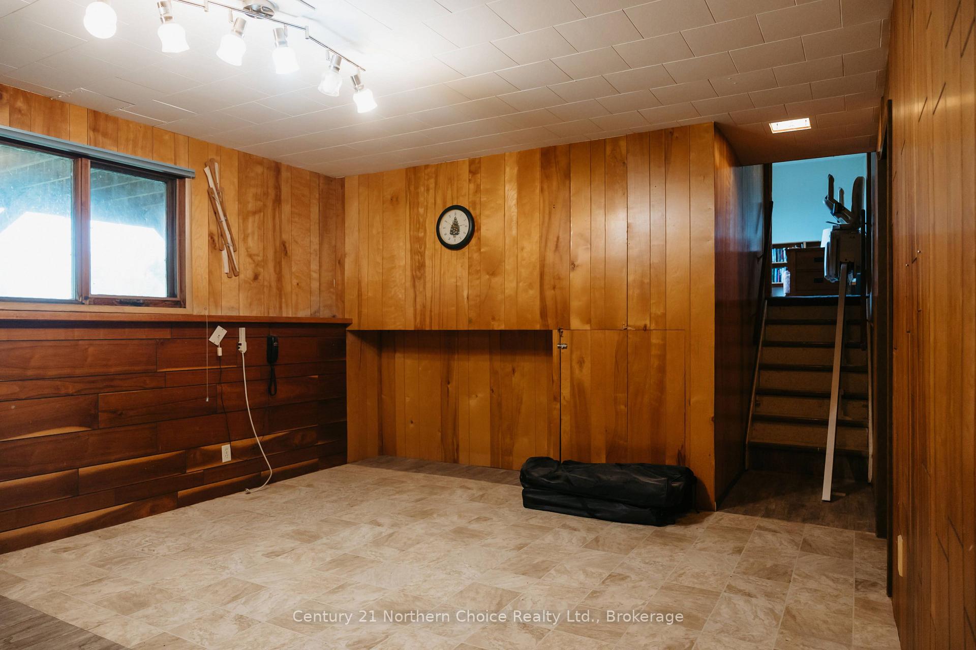 Photo 53 of 605 Ninth Street, Kenora, Keewatin — HOMEH