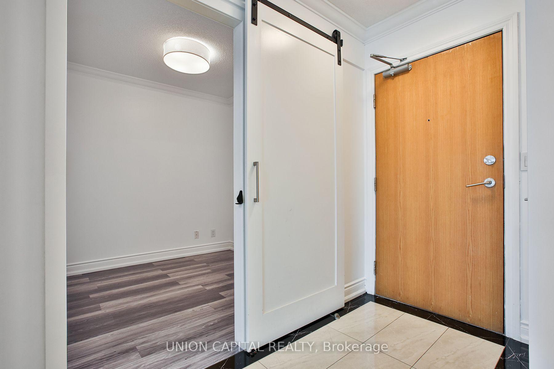 Photo 6 of Unit 612, 32 Clegg Road, Markham, Unionville — HOMEH