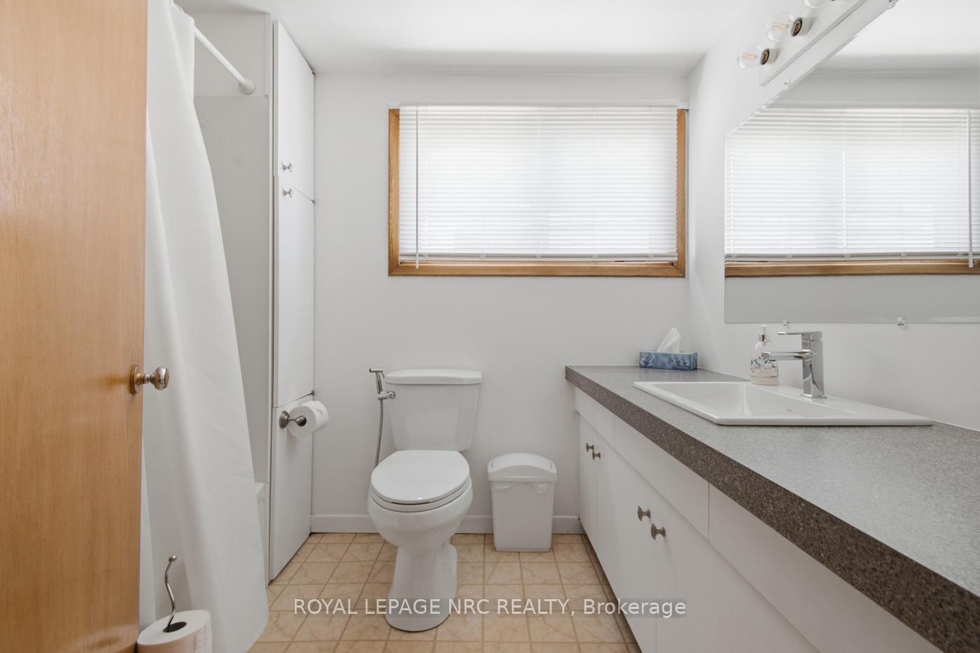 Photo 30 of 78 York Street, Welland, Lincoln/Crowland — HOMEH