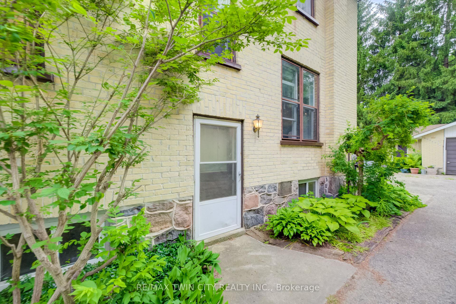 Photo 30 of 140 Shade Street, Wilmot, New Hamburg — HOMEH