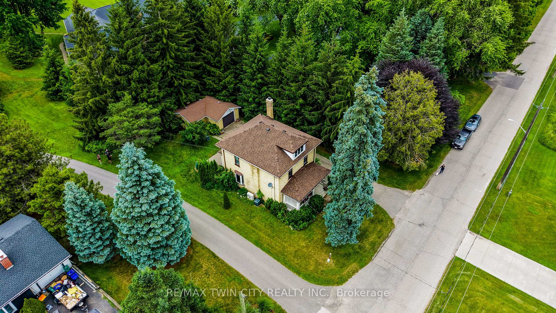 Photo 37 of 140 Shade Street, Wilmot, New Hamburg — HOMEH