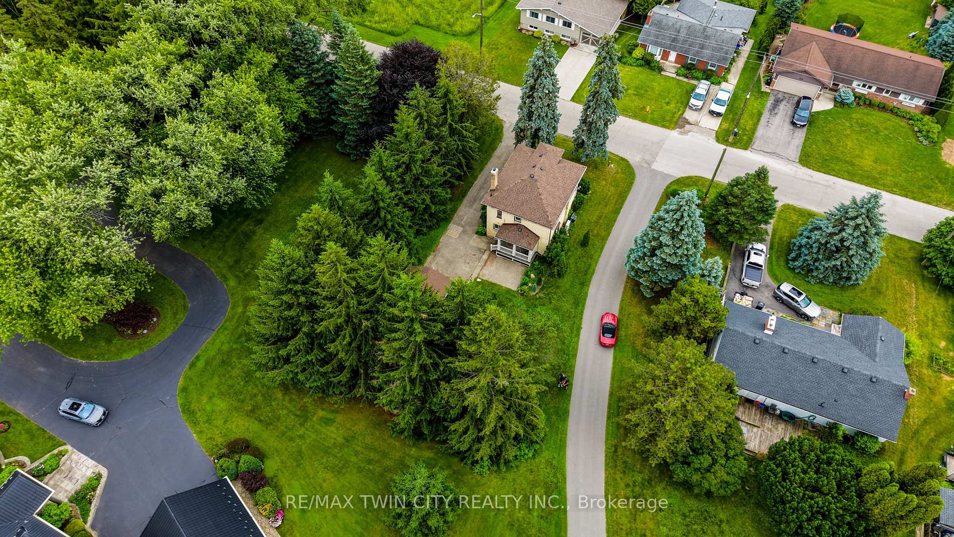 Photo 43 of 140 Shade Street, Wilmot, New Hamburg — HOMEH