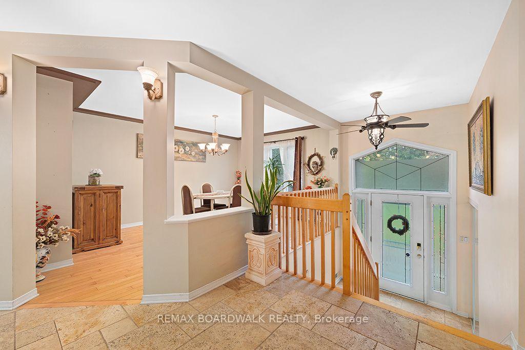 Photo 5 of 38 Cloutier Drive, Russell, Embrun — HOMEH