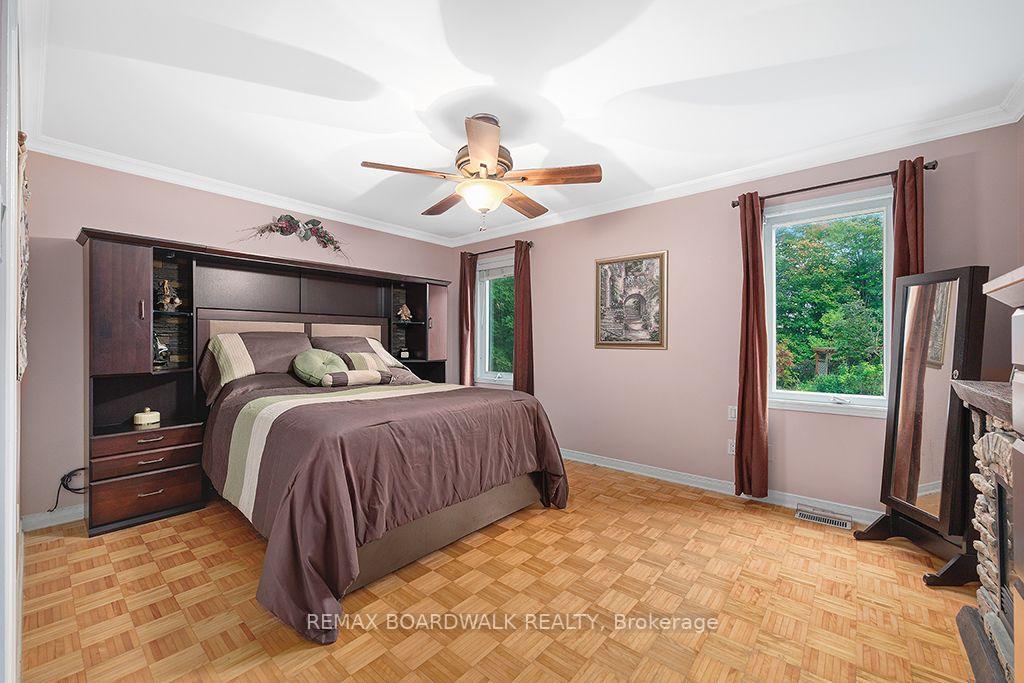 Photo 17 of 38 Cloutier Drive, Russell, Embrun — HOMEH