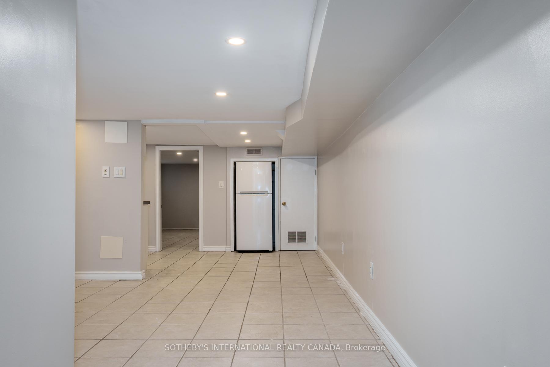 Photo 10 of Unit Bsmt, 15 Indian Road Crescent, Toronto, High Park North — HOMEH
