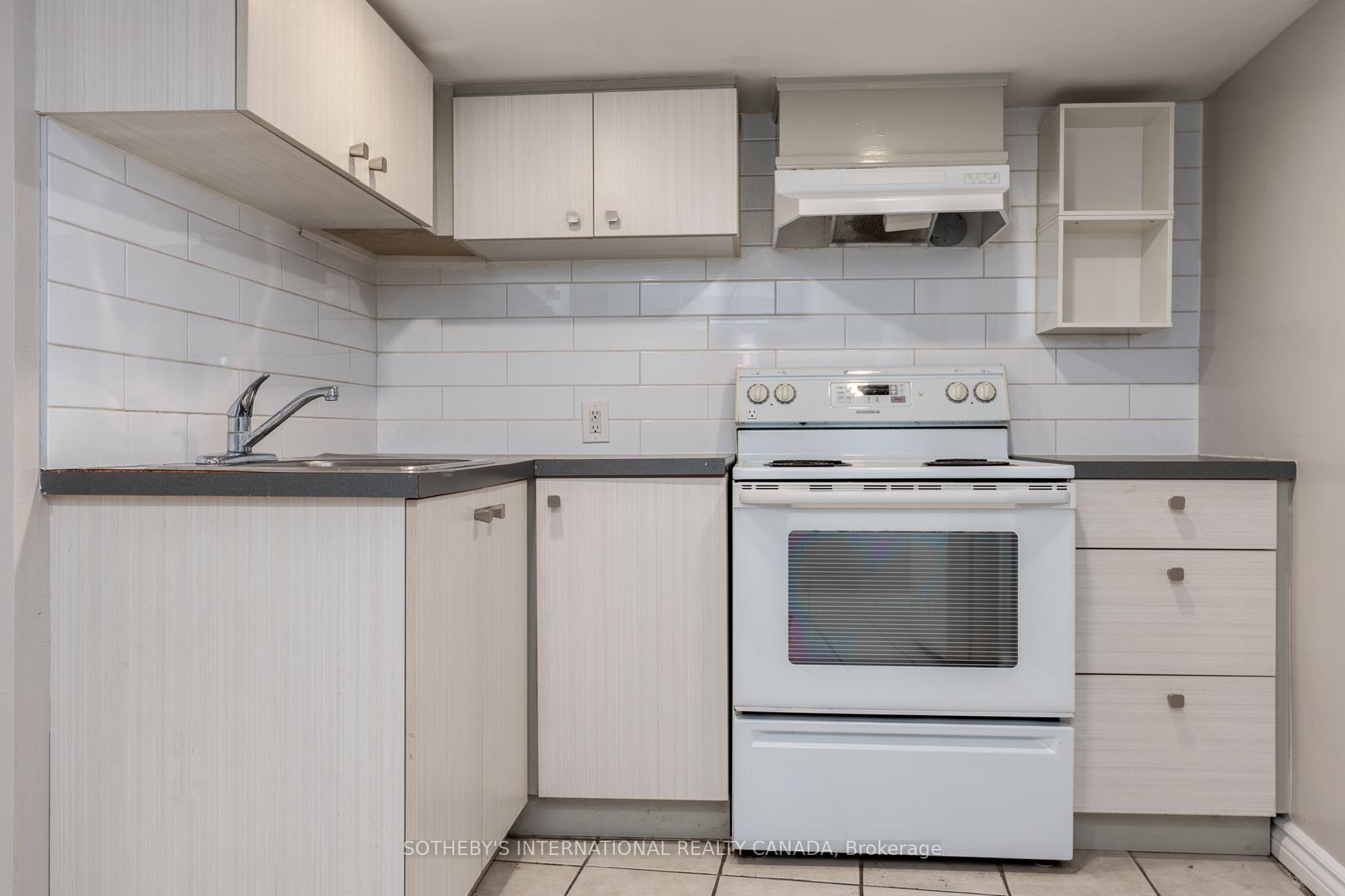 Photo 11 of Unit Bsmt, 15 Indian Road Crescent, Toronto, High Park North — HOMEH