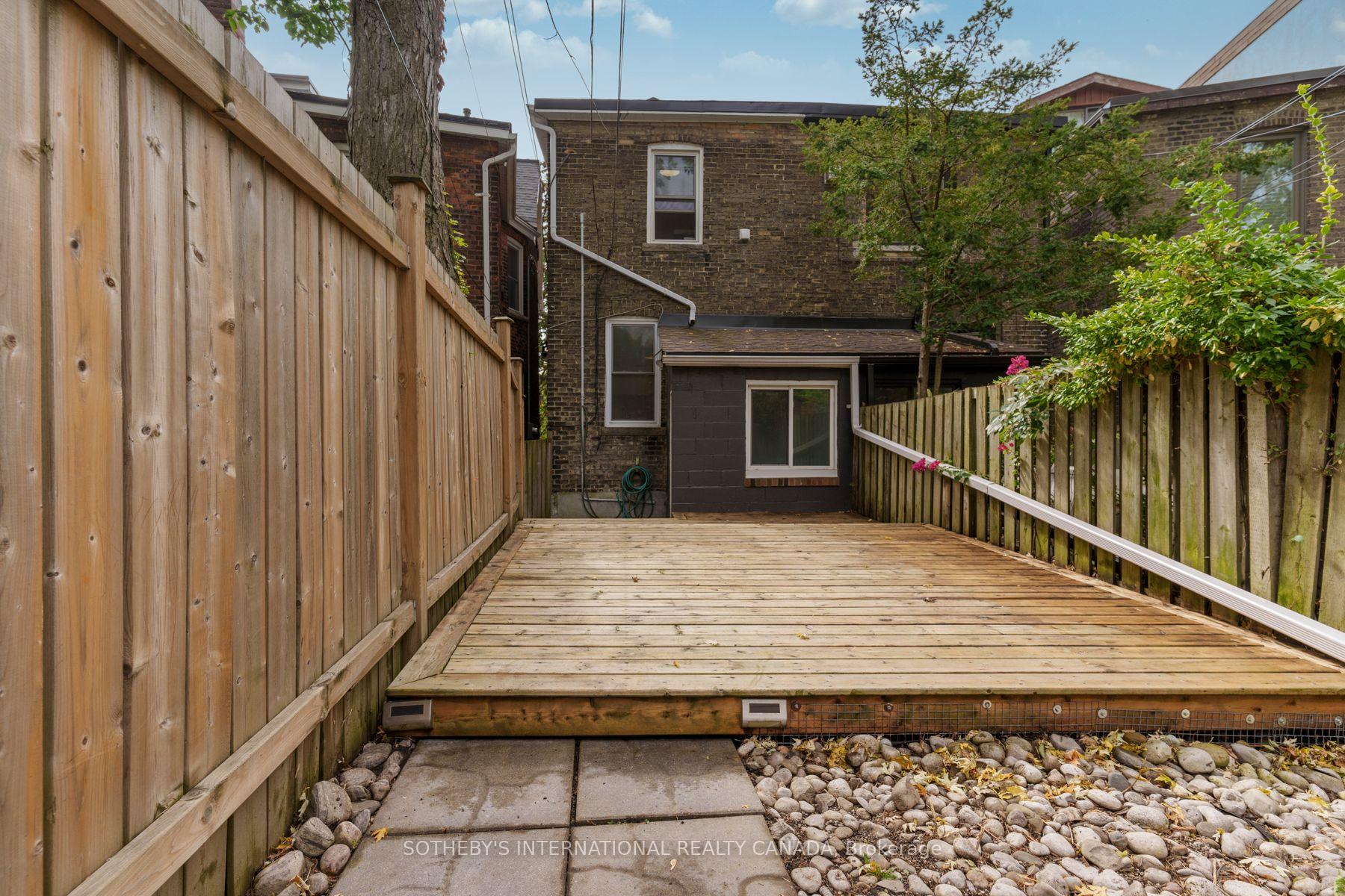 Photo 17 of Unit Bsmt, 15 Indian Road Crescent, Toronto, High Park North — HOMEH