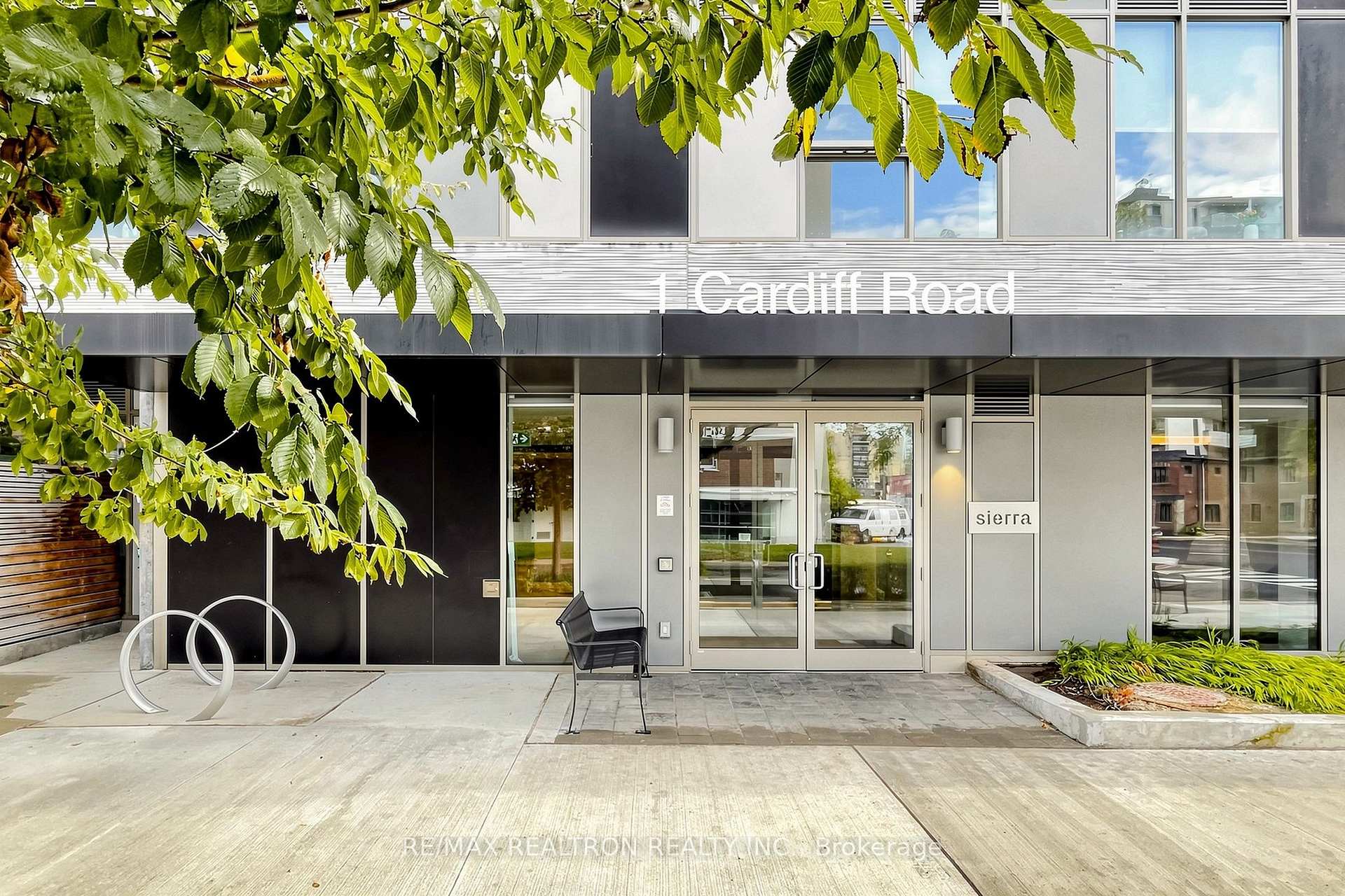 Photo 6 of Unit 308, 1 Cardiff Road, Toronto, Mount Pleasant East — HOMEH