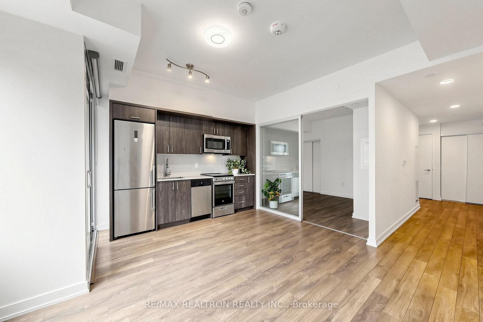 Photo 22 of Unit 308, 1 Cardiff Road, Toronto, Mount Pleasant East — HOMEH