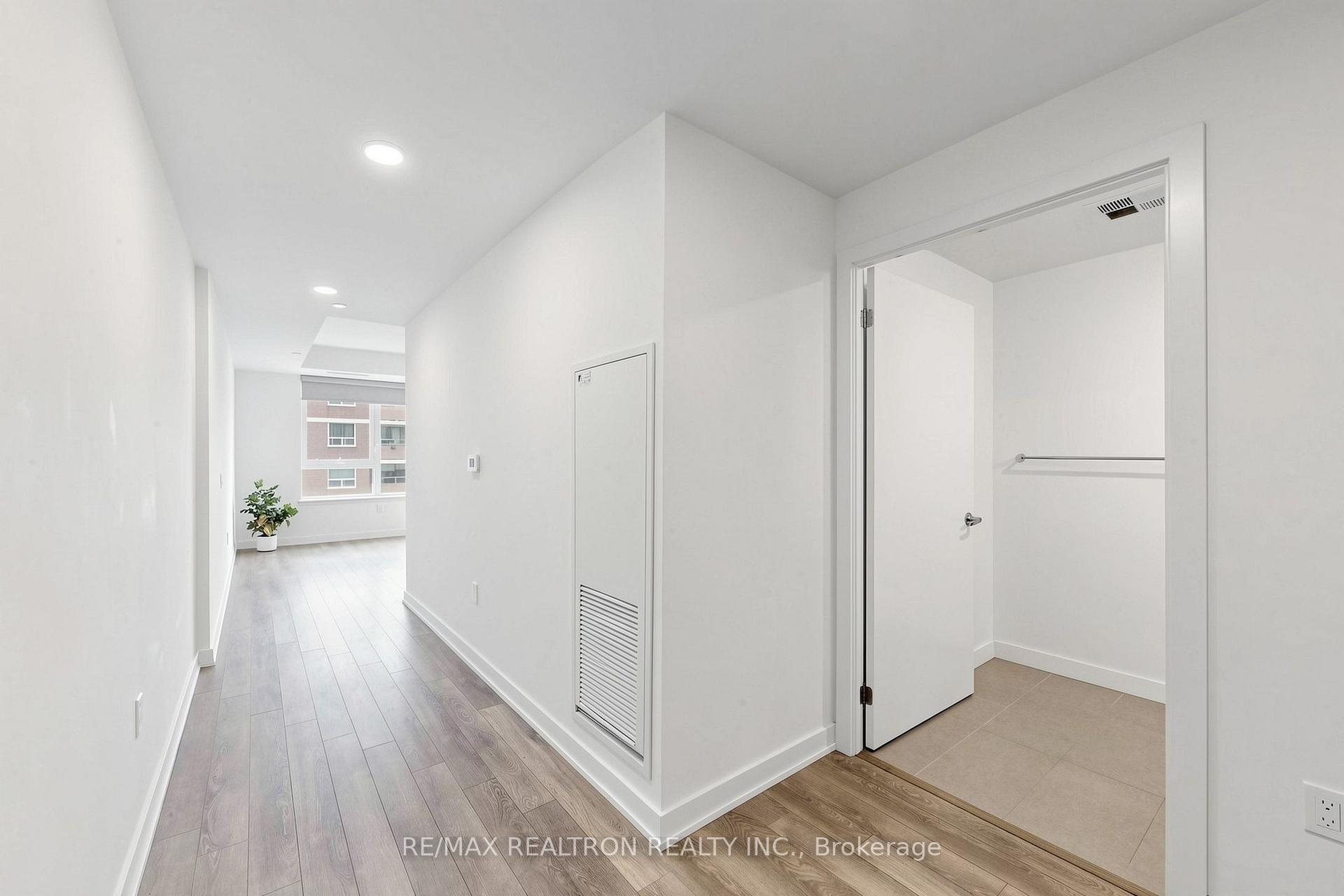 Photo 38 of Unit 308, 1 Cardiff Road, Toronto, Mount Pleasant East — HOMEH