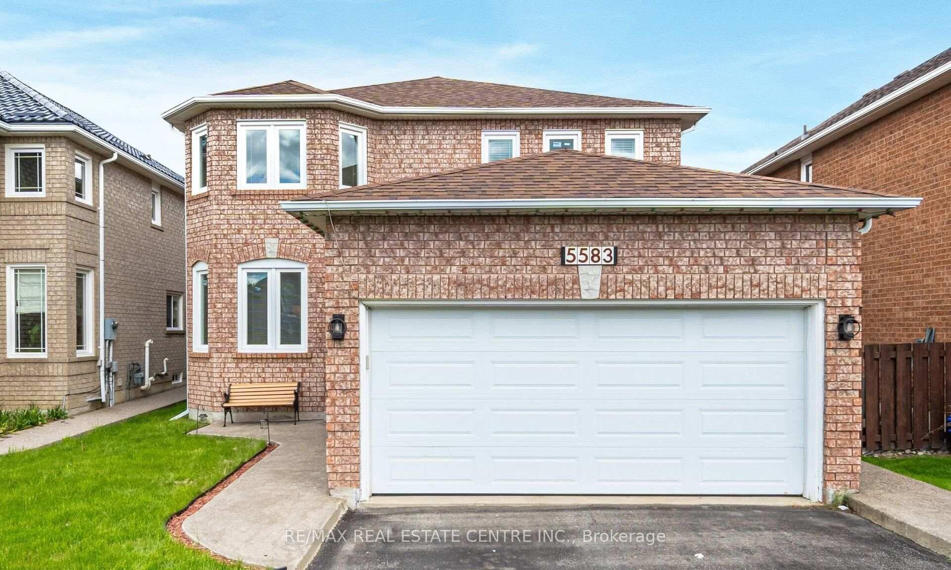 Photo 1 of 5583 Loonlake BSMT Avenue, Mississauga, East Credit — HOMEH