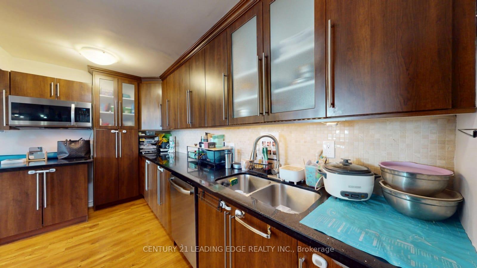 Photo 6 of Unit 1908, 511 The West Mall, Etobicoke, Etobicoke West Mall — HOMEH