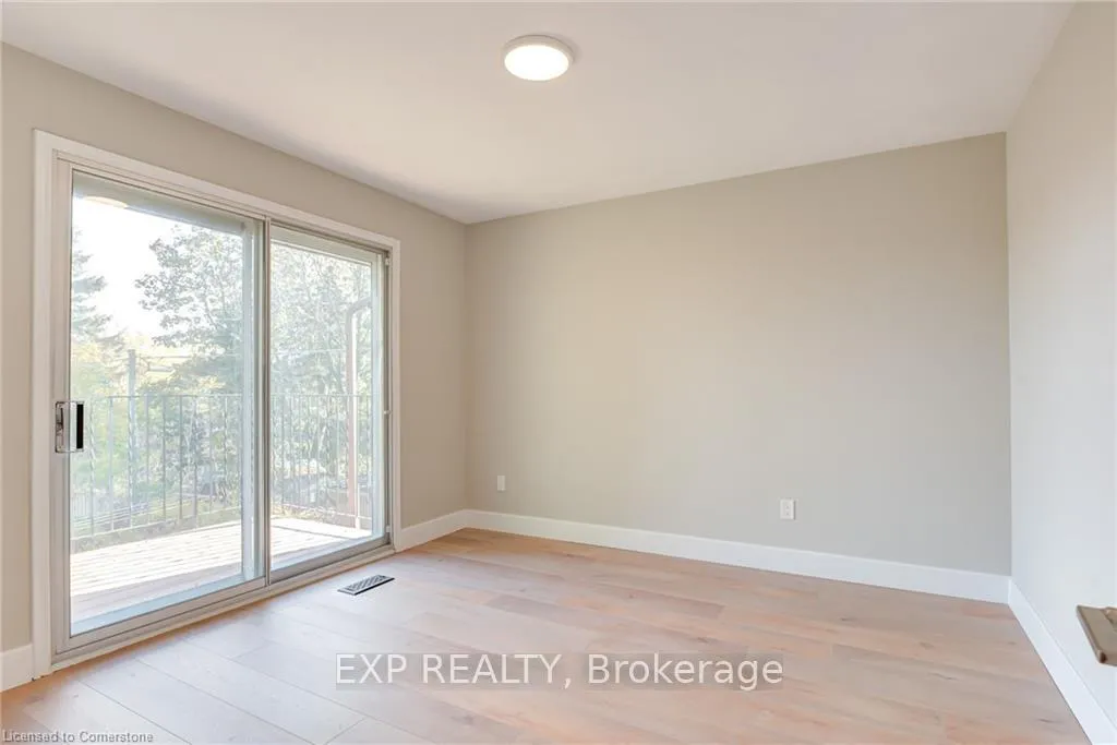 Photo 23 of 155 Doon Road, Kitchener — HOMEH