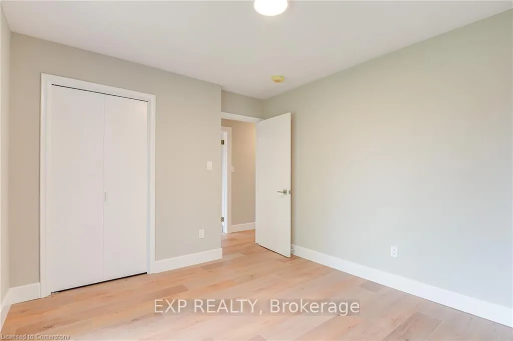 Photo 24 of 155 Doon Road, Kitchener — HOMEH