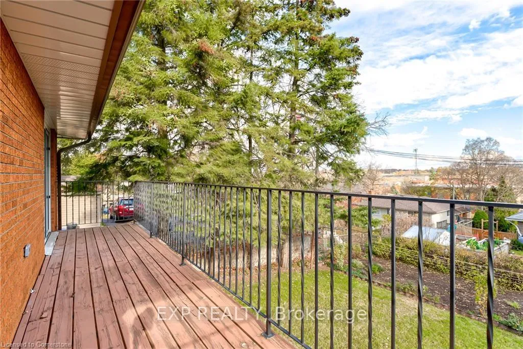 Photo 27 of 155 Doon Road, Kitchener — HOMEH