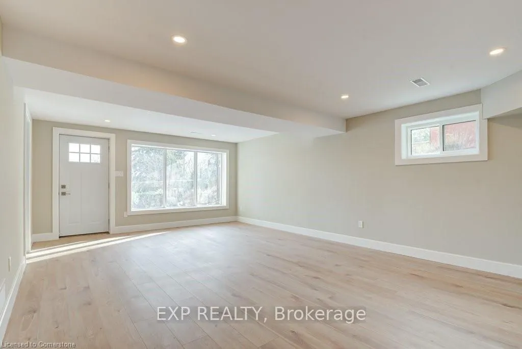 Photo 28 of 155 Doon Road, Kitchener — HOMEH