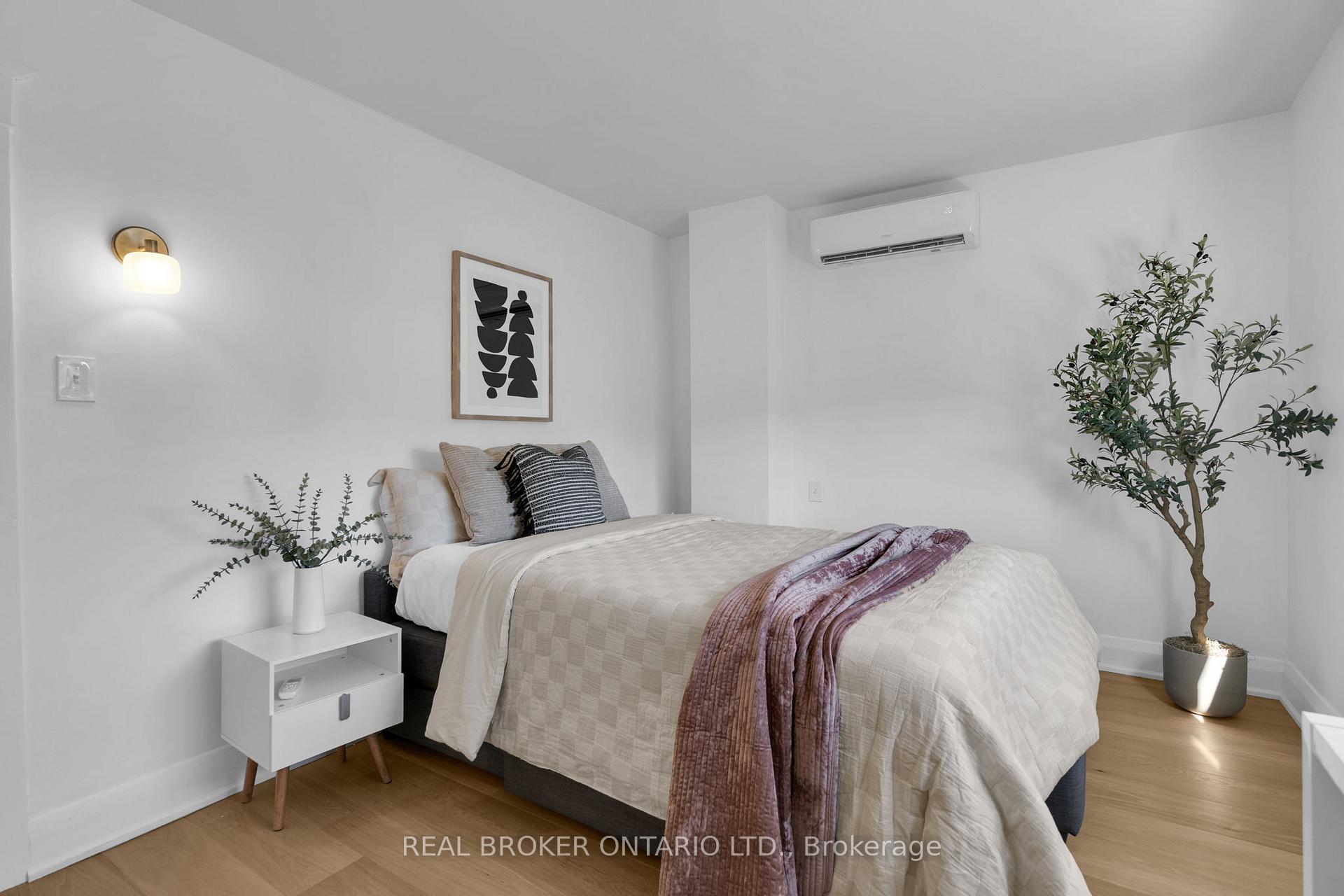 Photo 19 of 23 Aldridge Avenue, Toronto, Woodbine Corridor — HOMEH