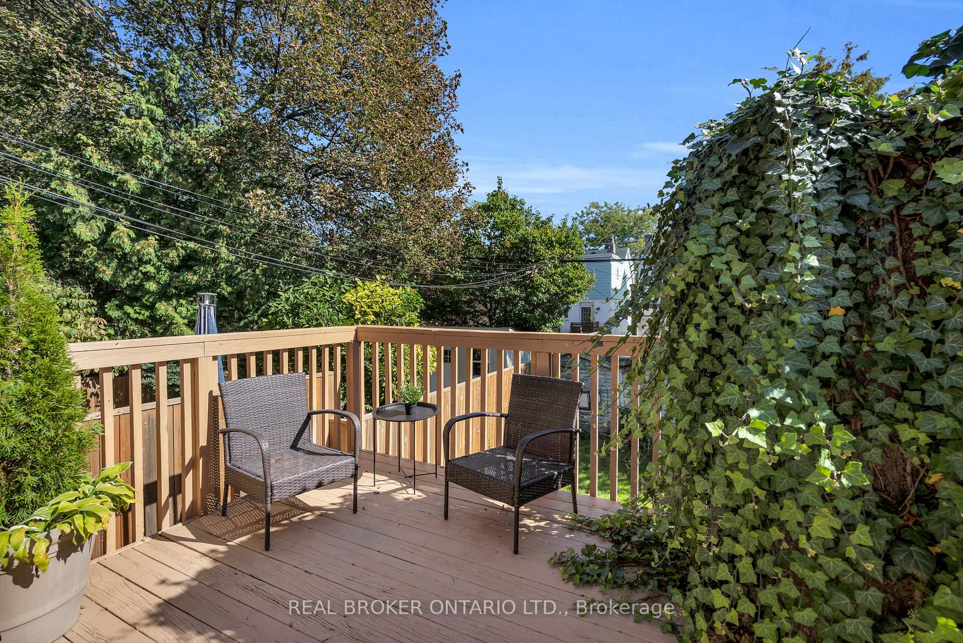 Photo 34 of 23 Aldridge Avenue, Toronto, Woodbine Corridor — HOMEH