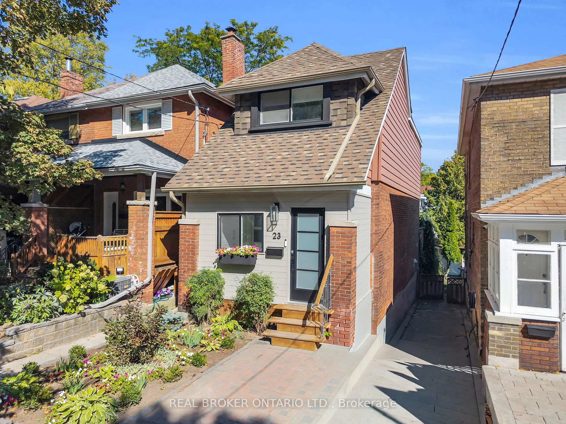 Photo 43 of 23 Aldridge Avenue, Toronto, Woodbine Corridor — HOMEH