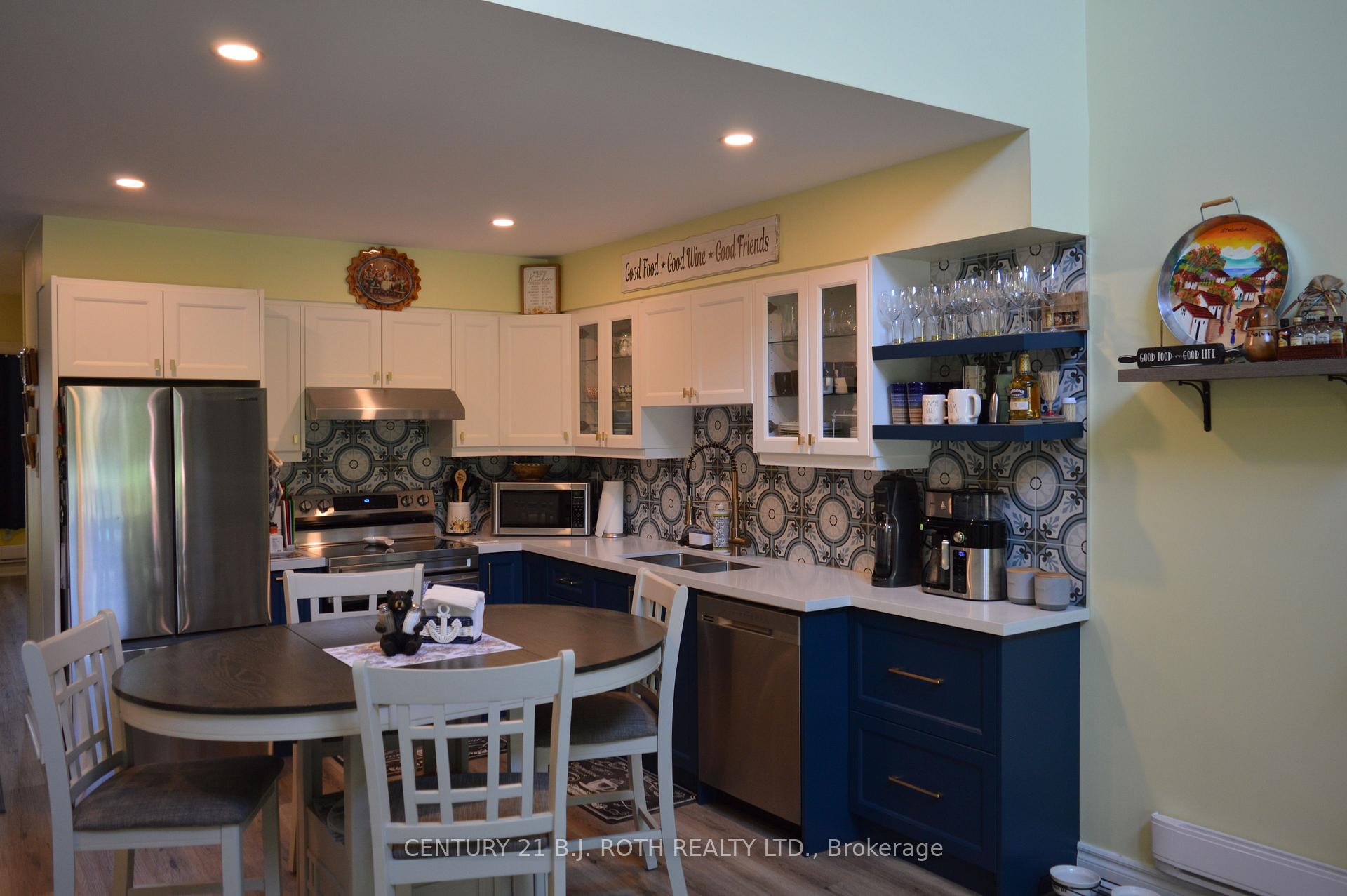 Photo 2 of Unit 8, 41 Laguna Parkway, Ramara, Brechin — HOMEH