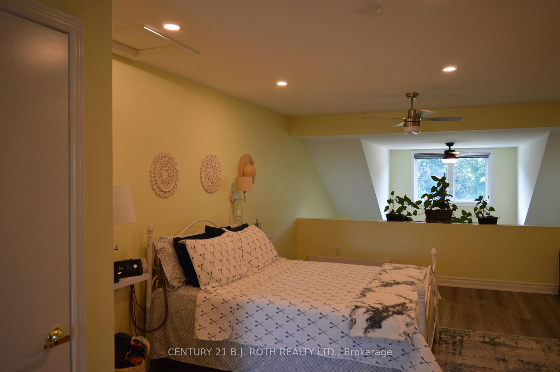 Photo 13 of Unit 8, 41 Laguna Parkway, Ramara, Brechin — HOMEH