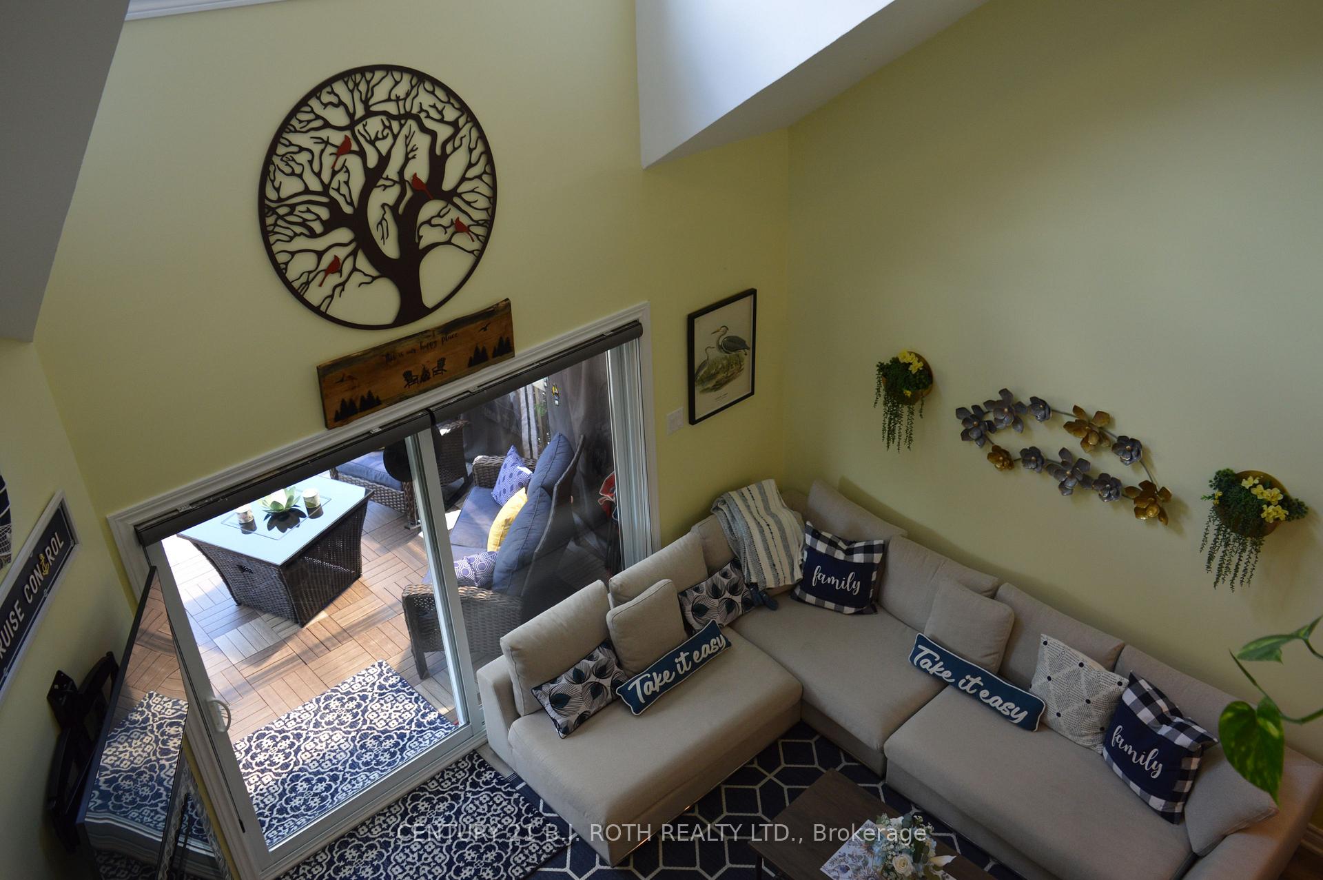 Photo 16 of Unit 8, 41 Laguna Parkway, Ramara, Brechin — HOMEH
