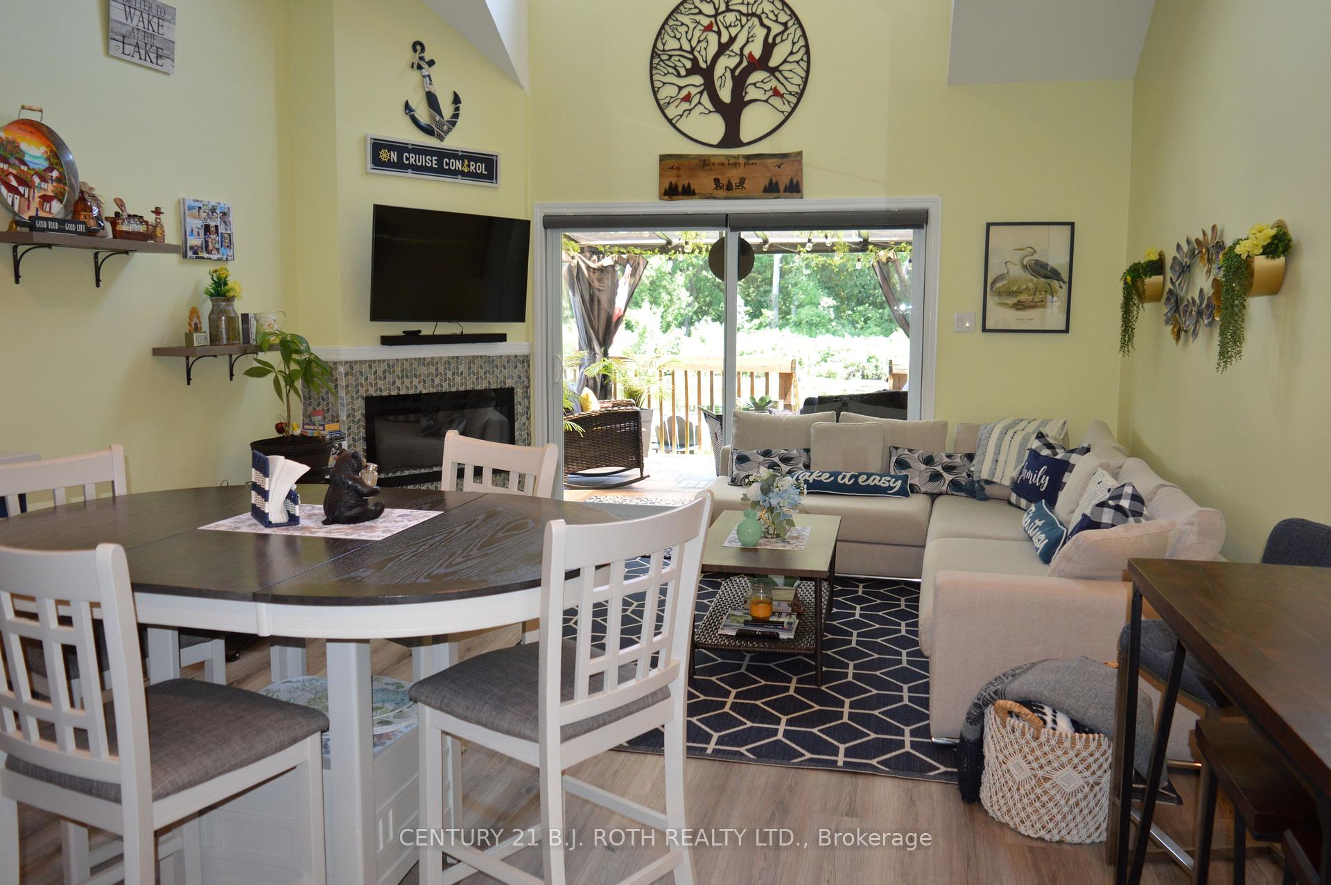 Photo 18 of Unit 8, 41 Laguna Parkway, Ramara, Brechin — HOMEH