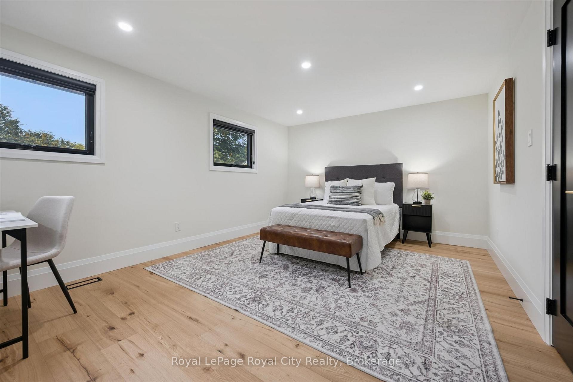 Photo 30 of 11 Bridlewood Drive, Guelph, Kortright Hills — HOMEH