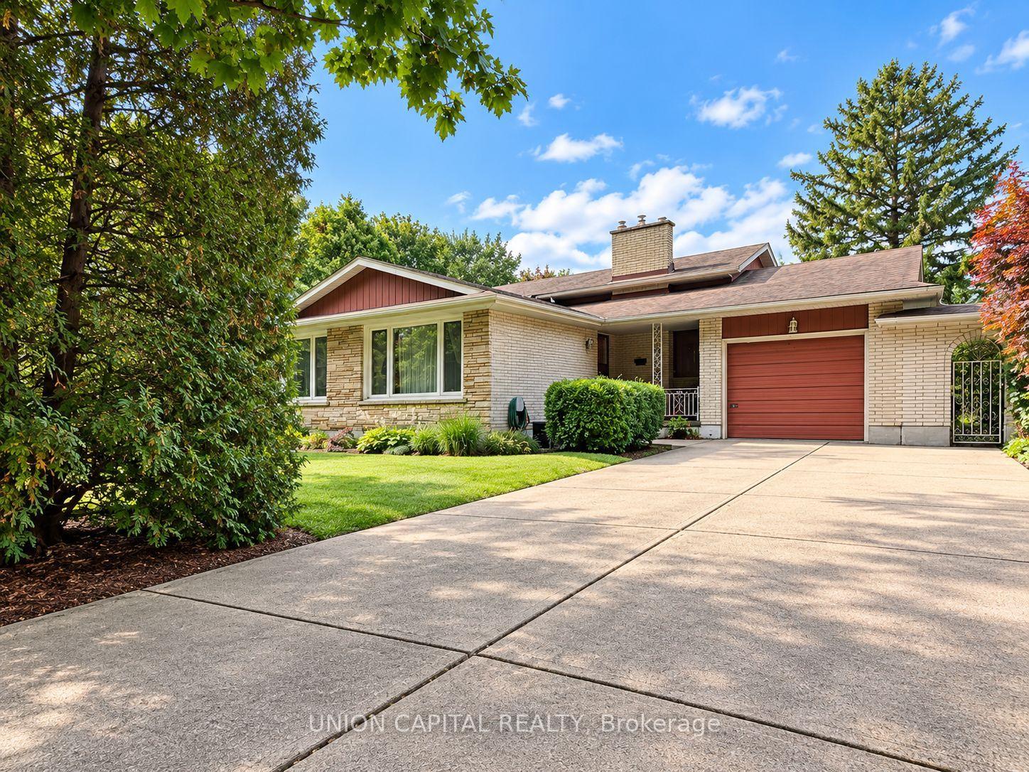 Photo 8 of 21 Croydon Drive, St. Catharines, Port Weller — HOMEH