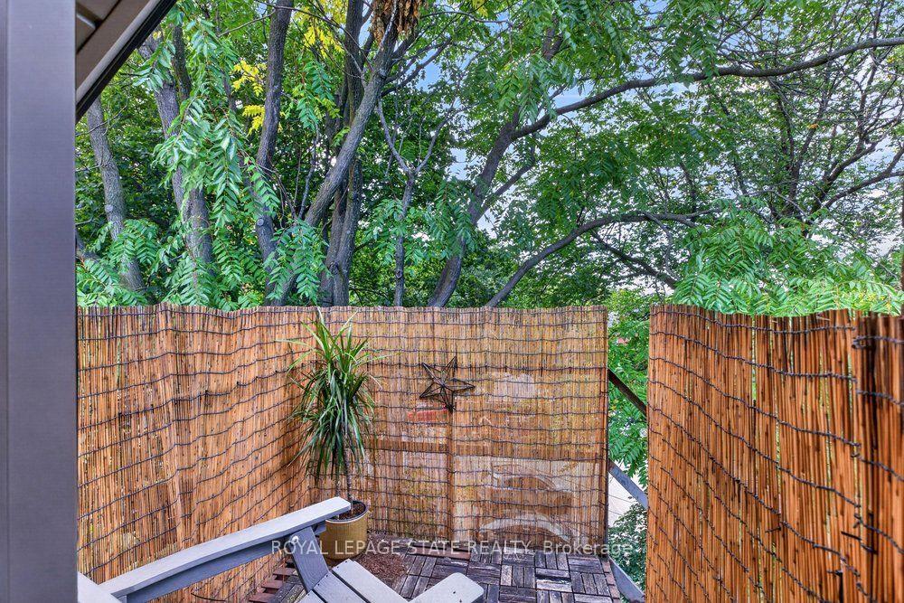 Photo 10 of 282 Hess Street S, Hamilton, Durand — HOMEH