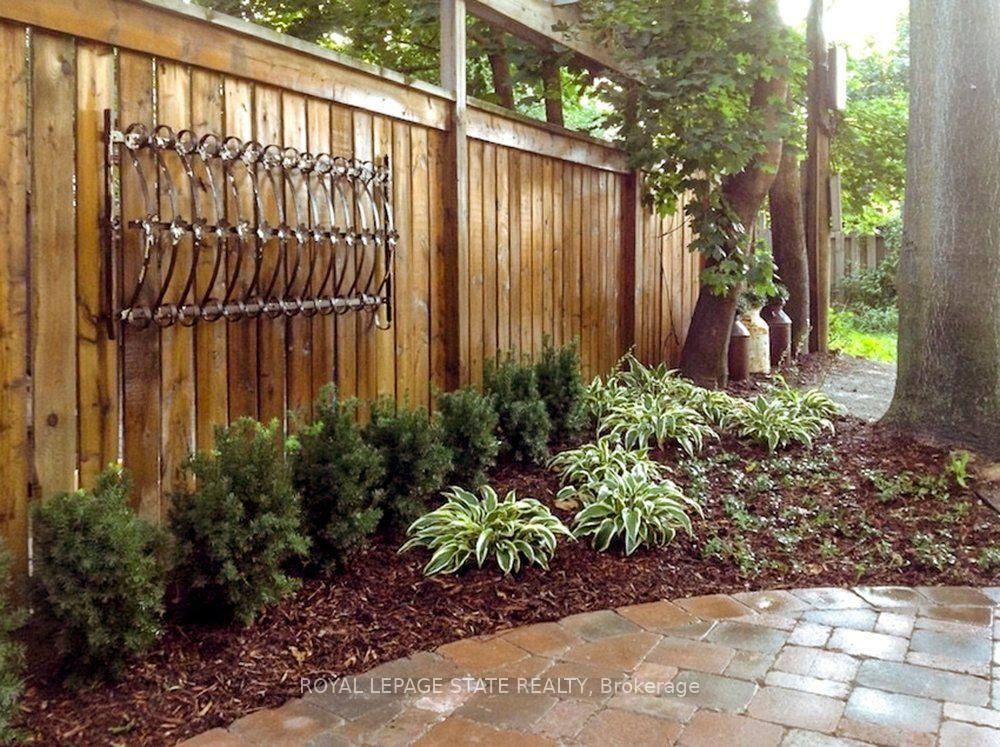 Photo 11 of 282 Hess Street S, Hamilton, Durand — HOMEH