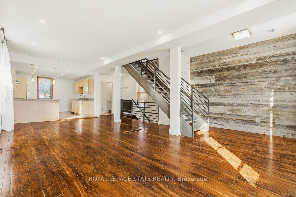 Photo 17 of 282 Hess Street S, Hamilton, Durand — HOMEH