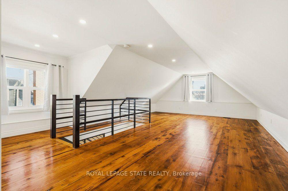 Photo 25 of 282 Hess Street S, Hamilton, Durand — HOMEH