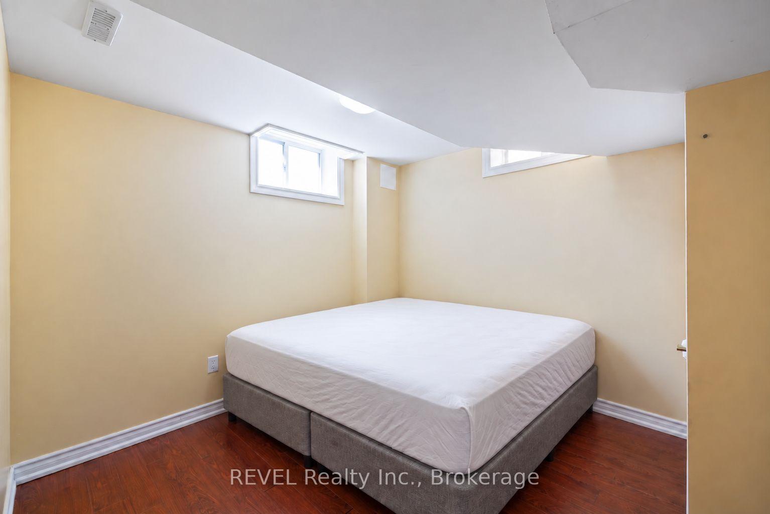 Photo 7 of Unit Basement, 16 Terrance Drive, Markham, Box Grove — HOMEH