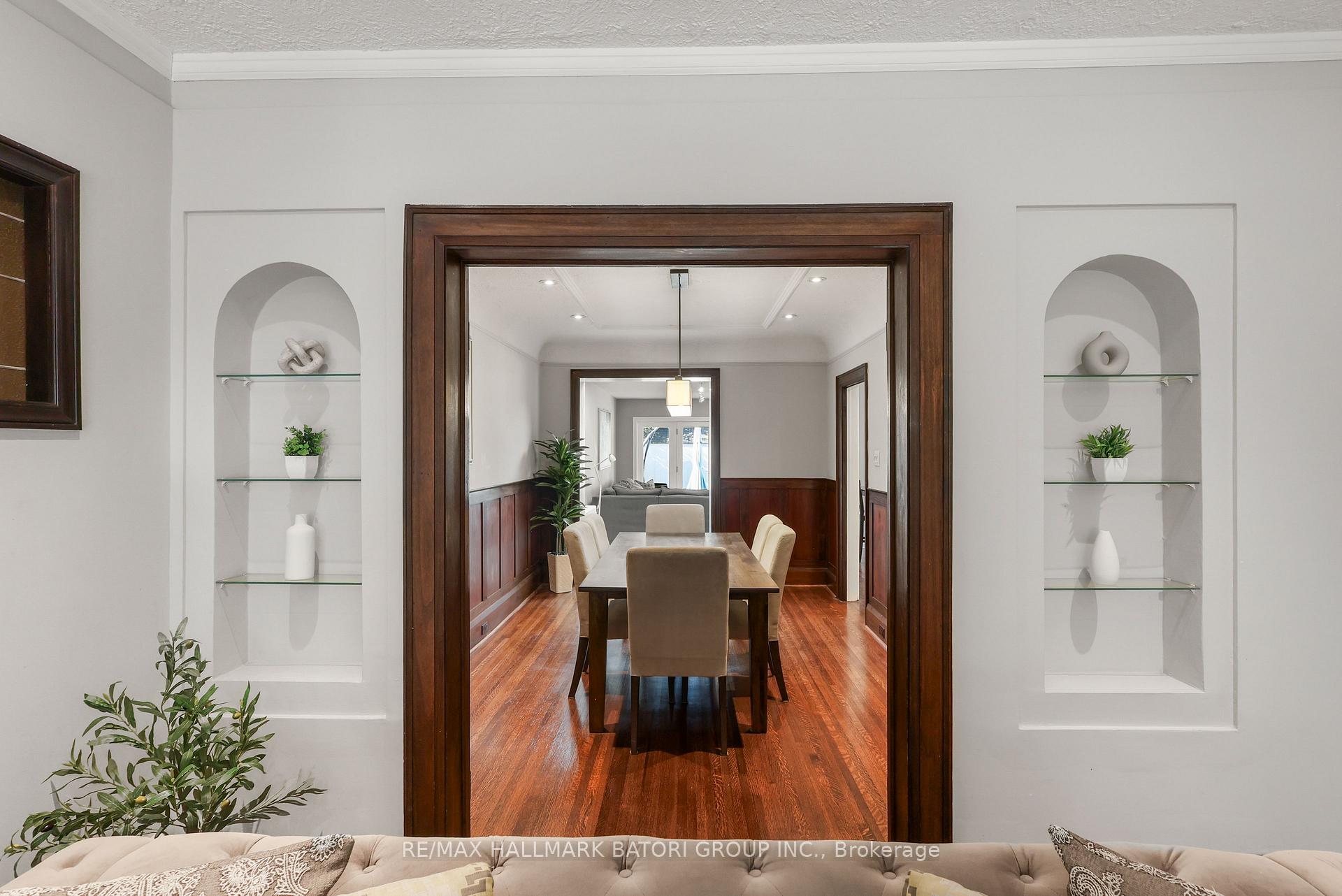 Photo 4 of 430 Roselawn Avenue, Toronto, Lawrence Park South — HOMEH